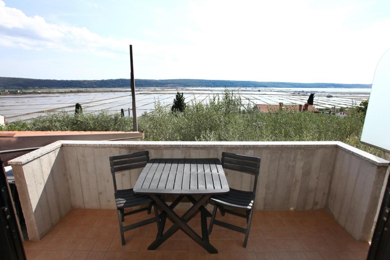 Blue Horizon Apartments Seca Portorož Exteriör bild